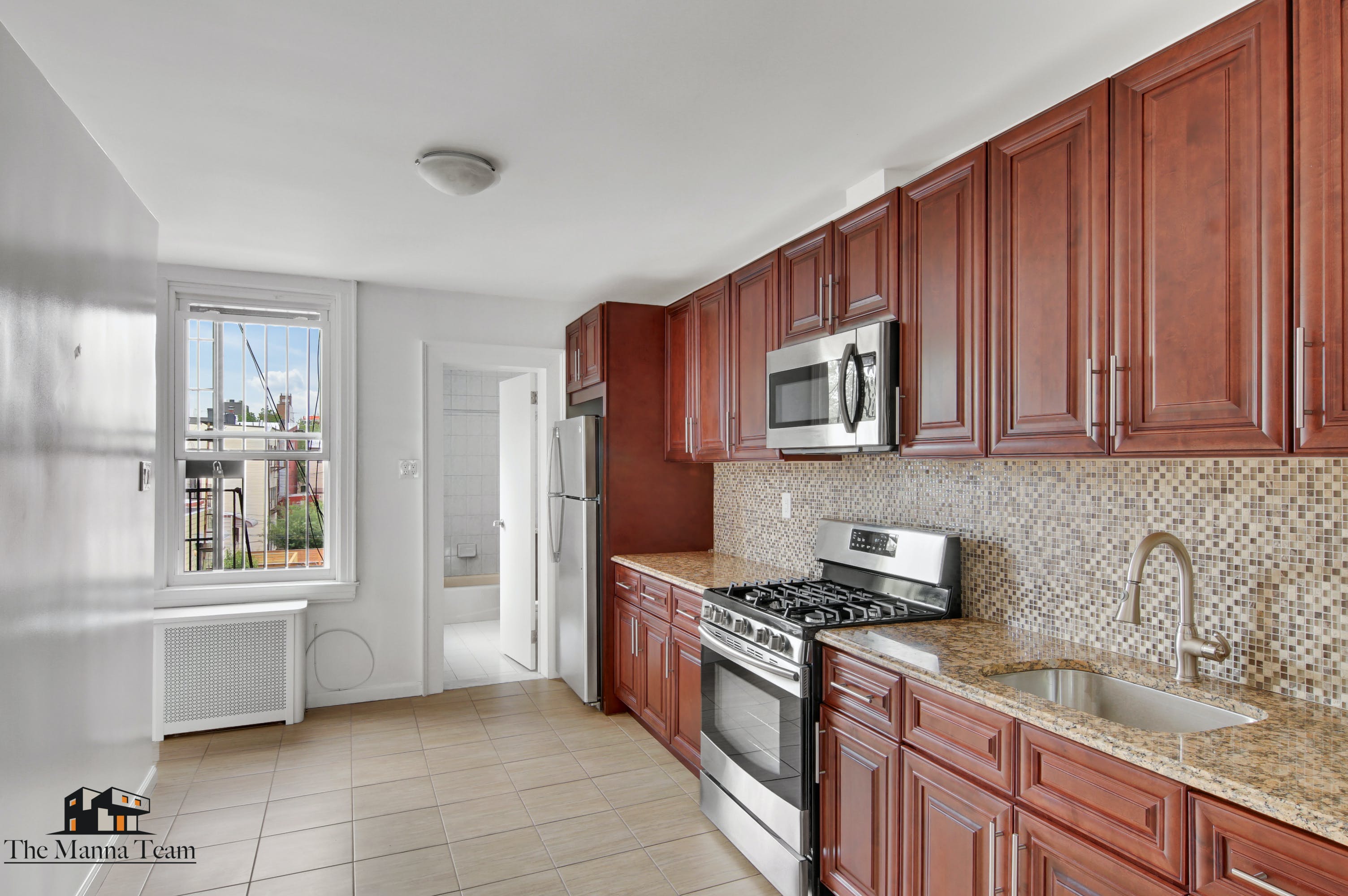 266 Leonard Street, Unit 3A Brooklyn, NY 11211 - Photo 3 of 6