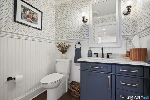 $1,495,000 | 72 Barclay Drive, Stamford, CT 06903