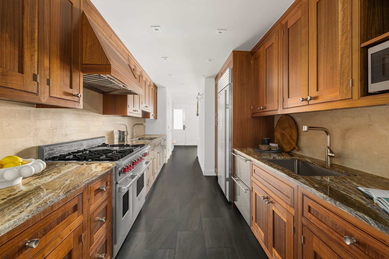$11,950,000 | 157 East 65th Street | Lenox Hill