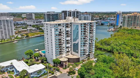 $1,085,000 | 777 Bayshore Drive, Unit 701, Fort Lauderdale, FL 33304