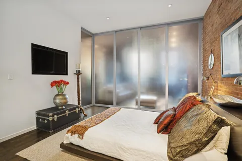 $4,200,000 | 716 Broadway | NoHo