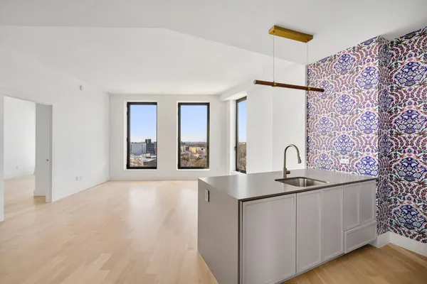 $8,000 | 111 Montgomery Street, Unit 12L | Crown Heights