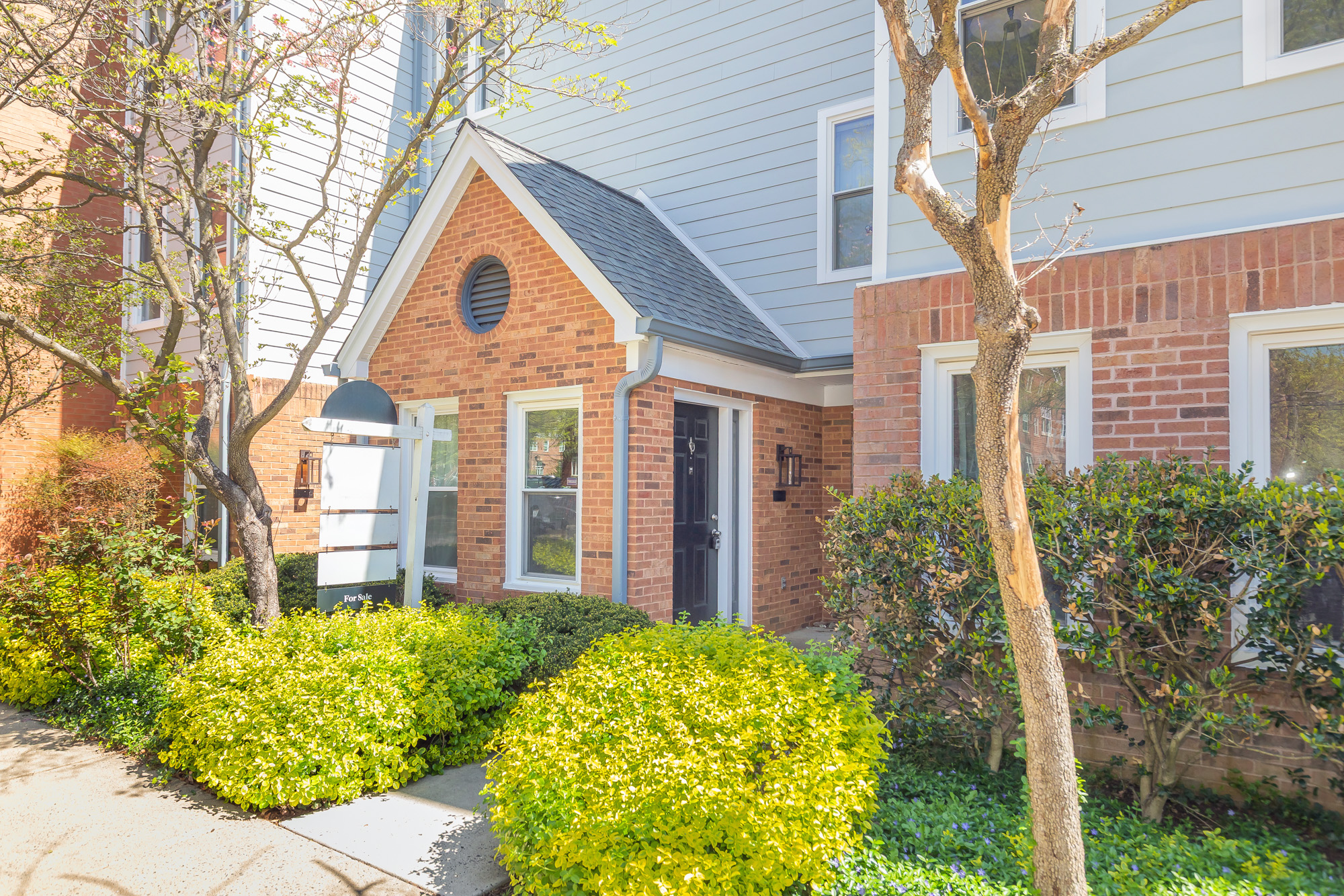 2103 North Rolfe Street, Unit B Arlington, VA 22209 - Photo 3 of 63