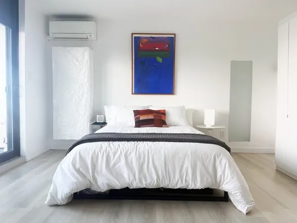 $575,000 | 25-40 Shore Boulevard, Unit 3P | Astoria