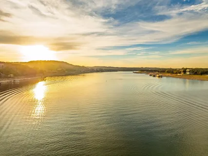 $1,495,000 | 21008 Lakeshore Drive West, Spicewood, TX 78669