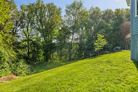 $1,500,000 | 9830 Faust Drive, Vienna, VA 22182