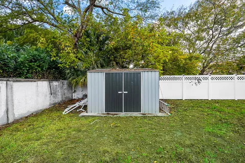 $920,000 | 4447 Northwest 82nd Avenue, Coral Springs, FL 33065