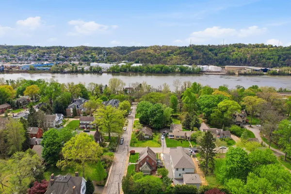 $1,200,000 | 411 Osborne Lane, Sewickley, PA 15143