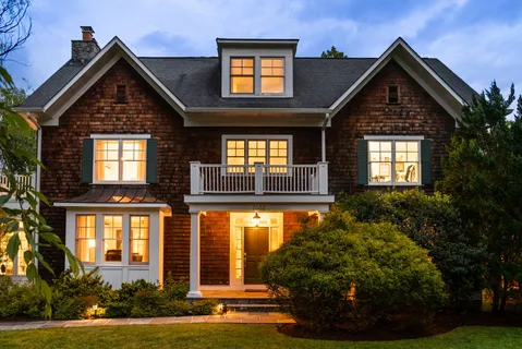 $2,295,000 | 7032 Wilson Lane, Bethesda, MD 20817