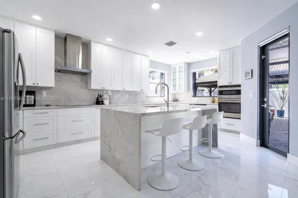 Contact Agent | 3521 West 92nd Place, Hialeah, FL 33018
