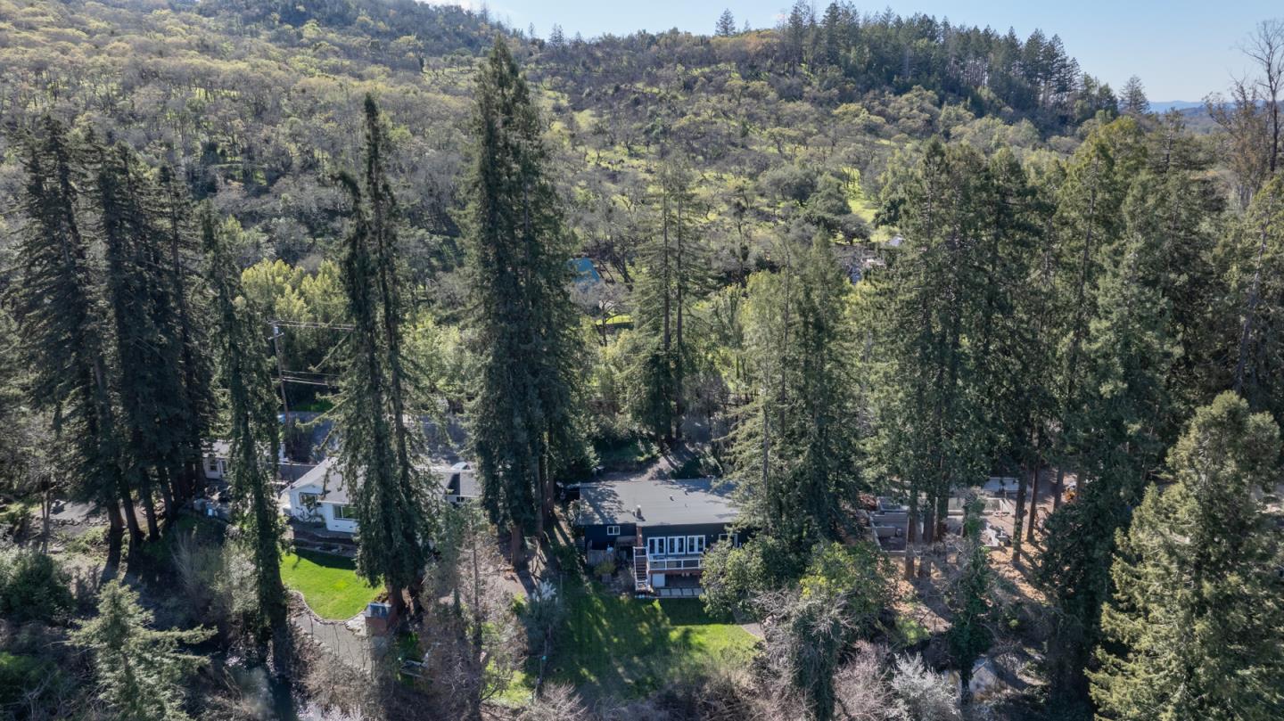 Channel Drive Santa Rosa, CA 95409 - Photo 28 of 29 a backyard of a house with lots of trees