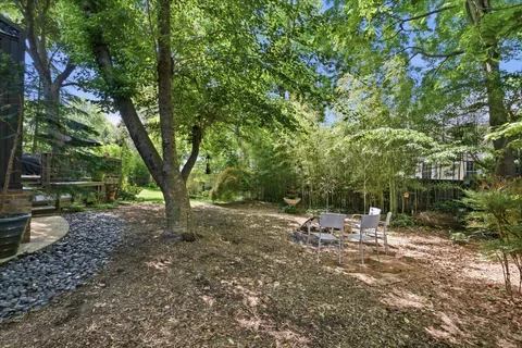 Contact Agent | 2507 Toron Court, Alexandria, VA 22306