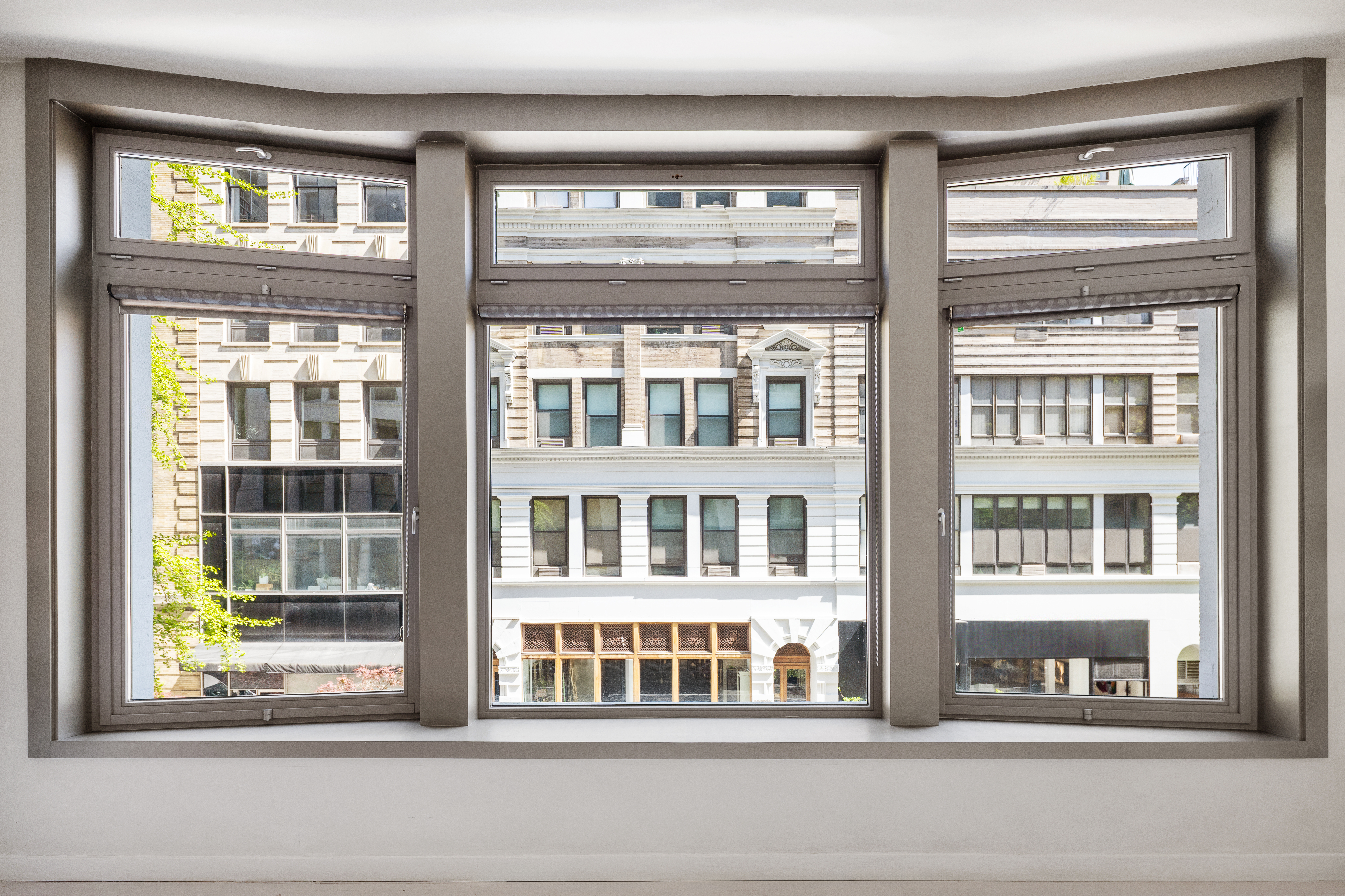 34-36 East 10th Street, Unit 2W Manhattan, NY 10003 - Photo 3 of 13 Gallery Image 3