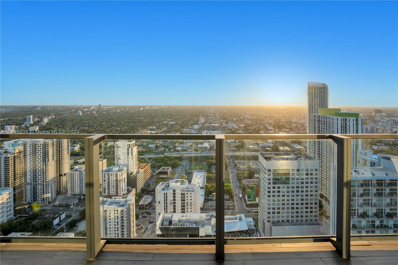 88 Southwest 7th Street, Unit PH4303 Miami, FL 33130 - Photo 60 of 97