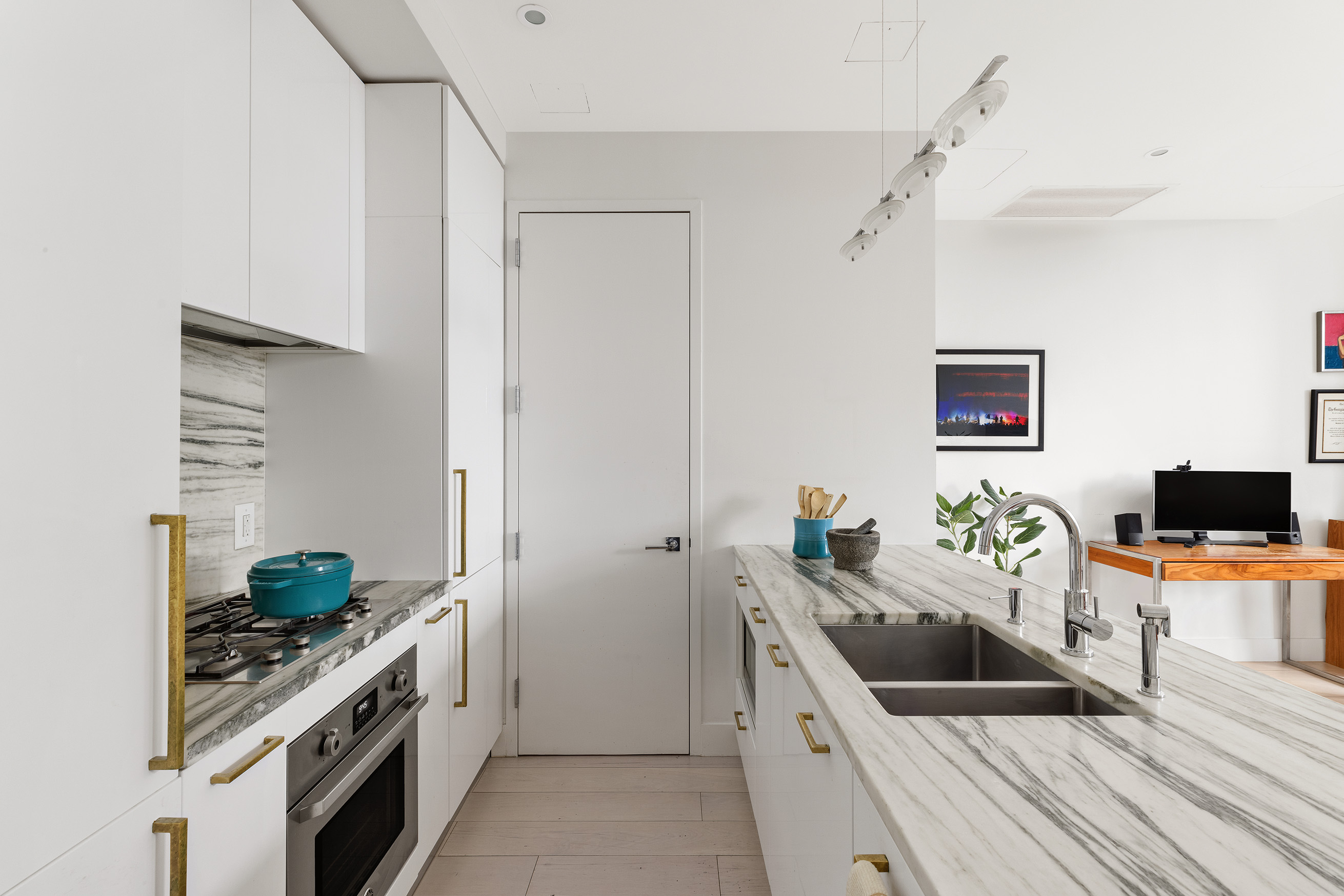 338 Berry Street, Unit 4E Brooklyn, NY 11249 - Photo 6 of 18