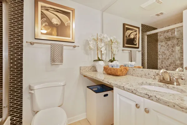 $8,000 | 2127 Newport Place Northwest, Washington, DC 20037