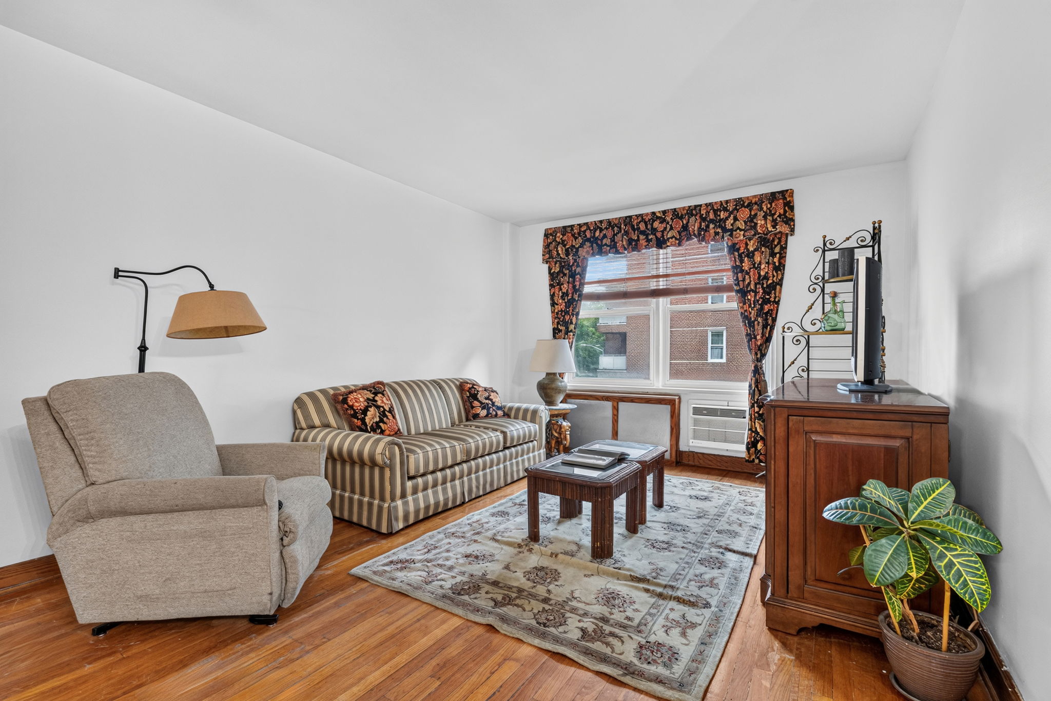 9201 Shore Road, Unit C308 Brooklyn, NY 11209 - Photo 4 of 14 Gallery Image 4