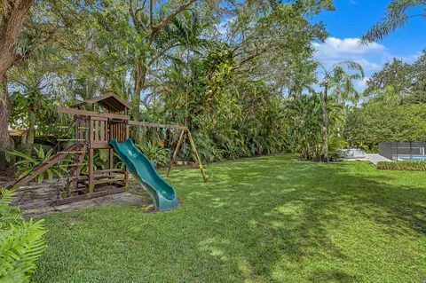 $5,650,000 | 5790 Southwest 96th Street, Pinecrest, FL 33156