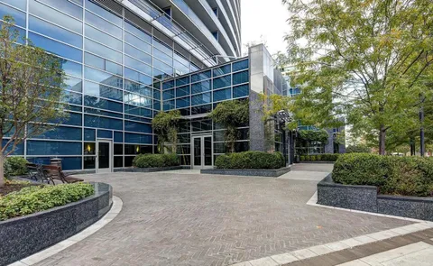 $1,175,000 | 1881 North Nash Street, Unit 1009, Arlington, VA 22209