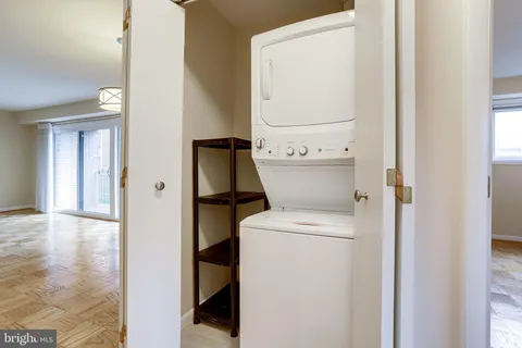 $465,000 | 4360 Cherry Hill Road, Unit 103, Arlington, VA 22207