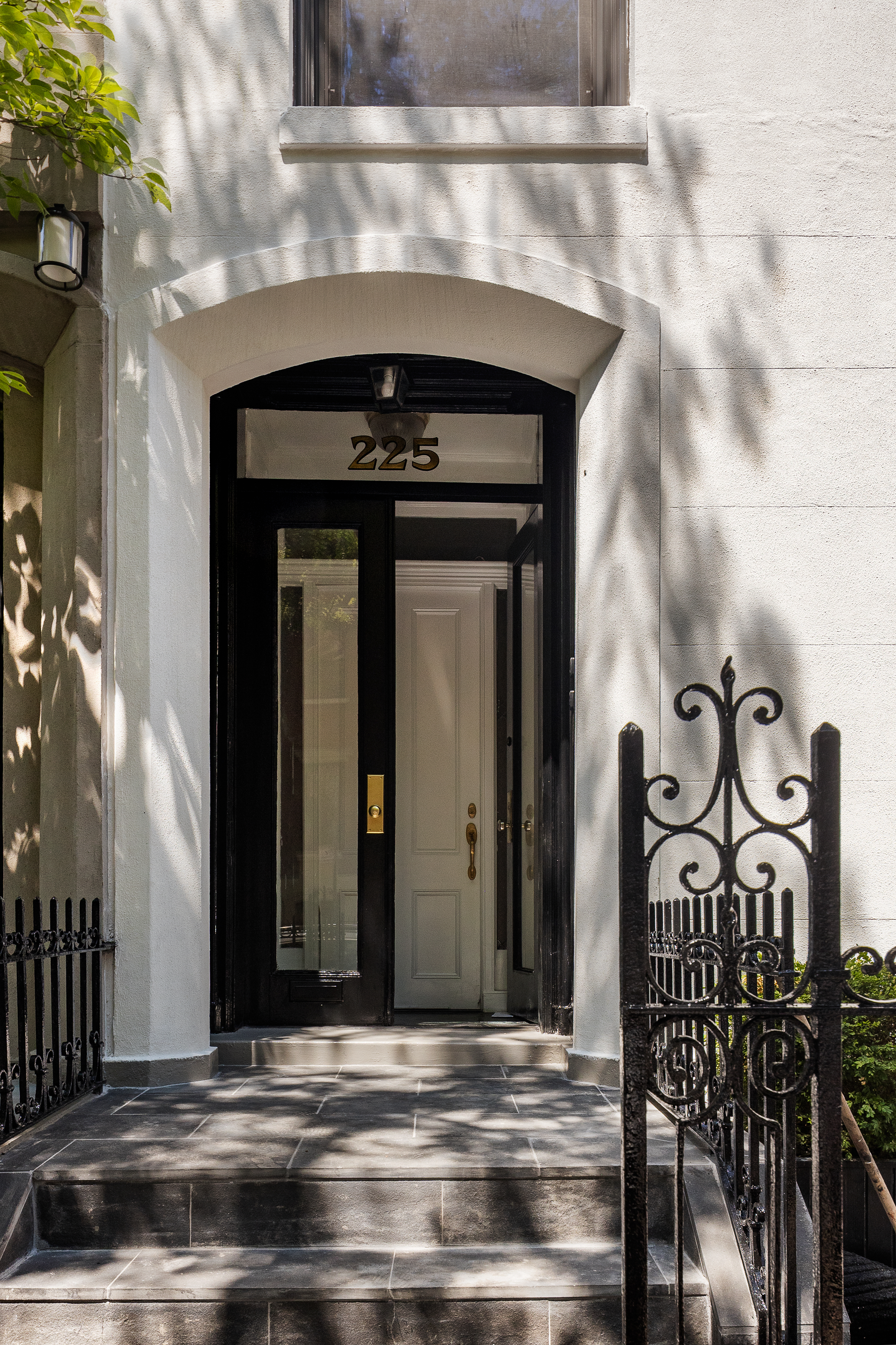 225 West 22nd Street Manhattan, NY 10011 - Photo 11 of 12 a view of a entryway door front of house