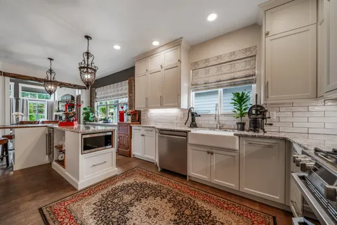 $1,075,000 | 25421 East Indore Drive, Aurora, CO 80016