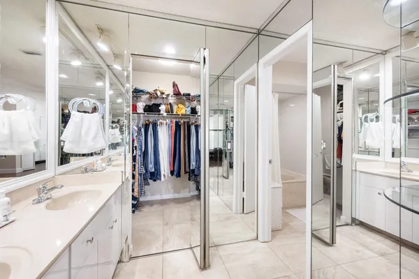 $1,275,000 | 8610 Southwest 83rd Street, Miami, FL 33143