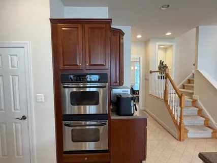 $1,000,000 | 12108 Skylark Road, Clarksburg, MD 20871