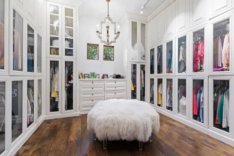 $11,900,000 | 6001 Krause Lane, Austin, TX 78738