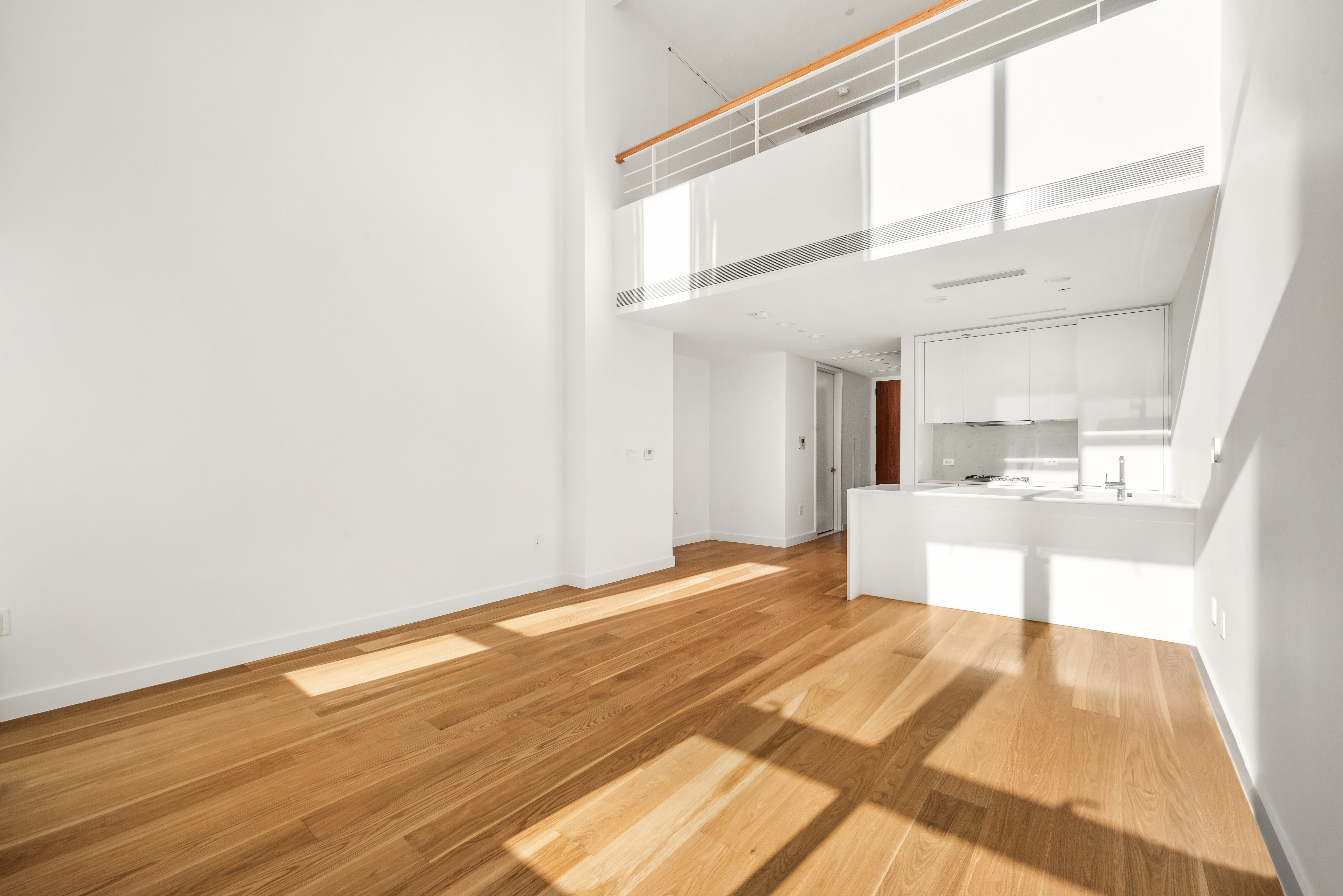 301 East 61st Street, Unit 5D Manhattan, NY 10065 - Photo 6 of 12