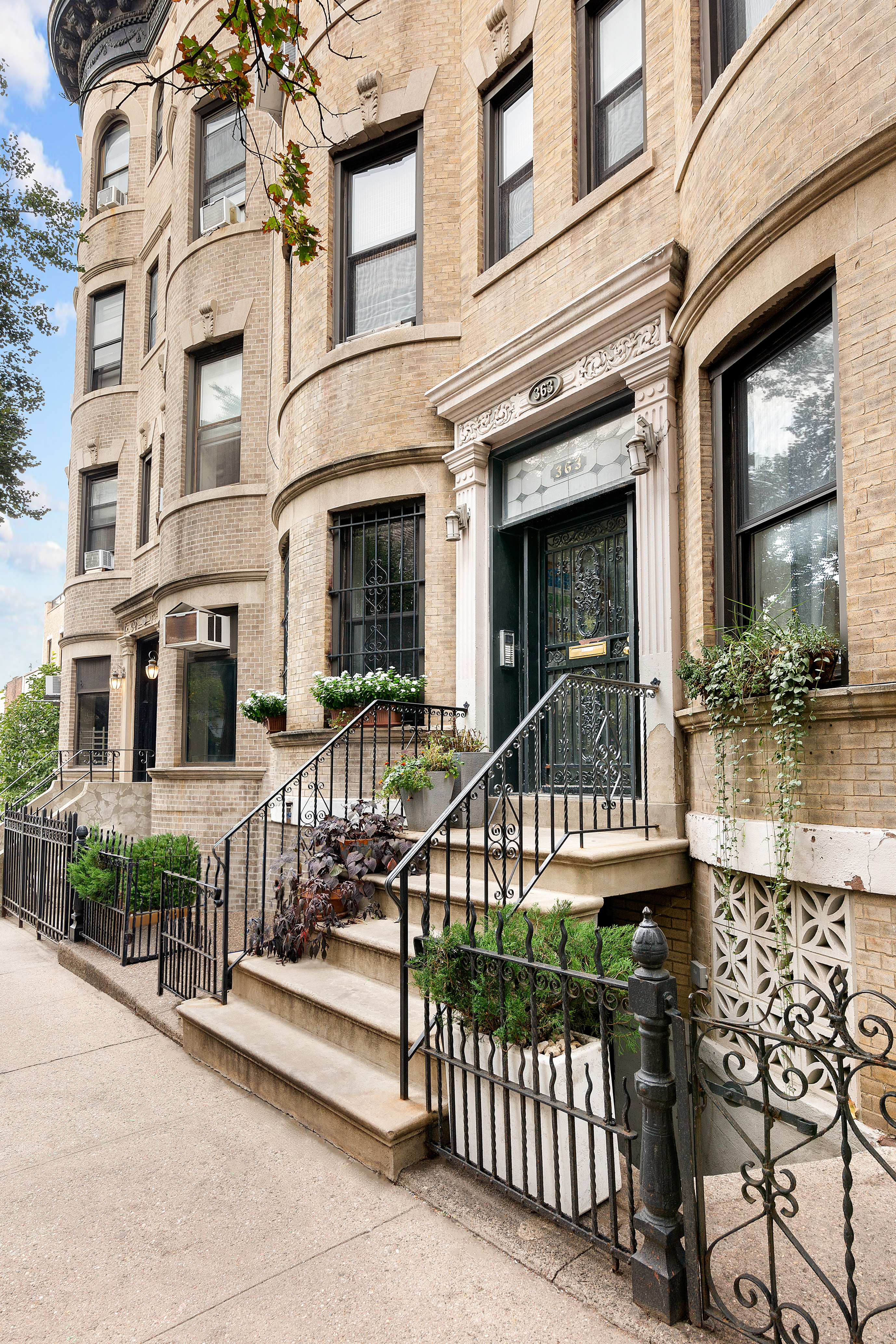 363 7th Street, Unit 3R Brooklyn, NY 11215 - Photo 10 of 12
