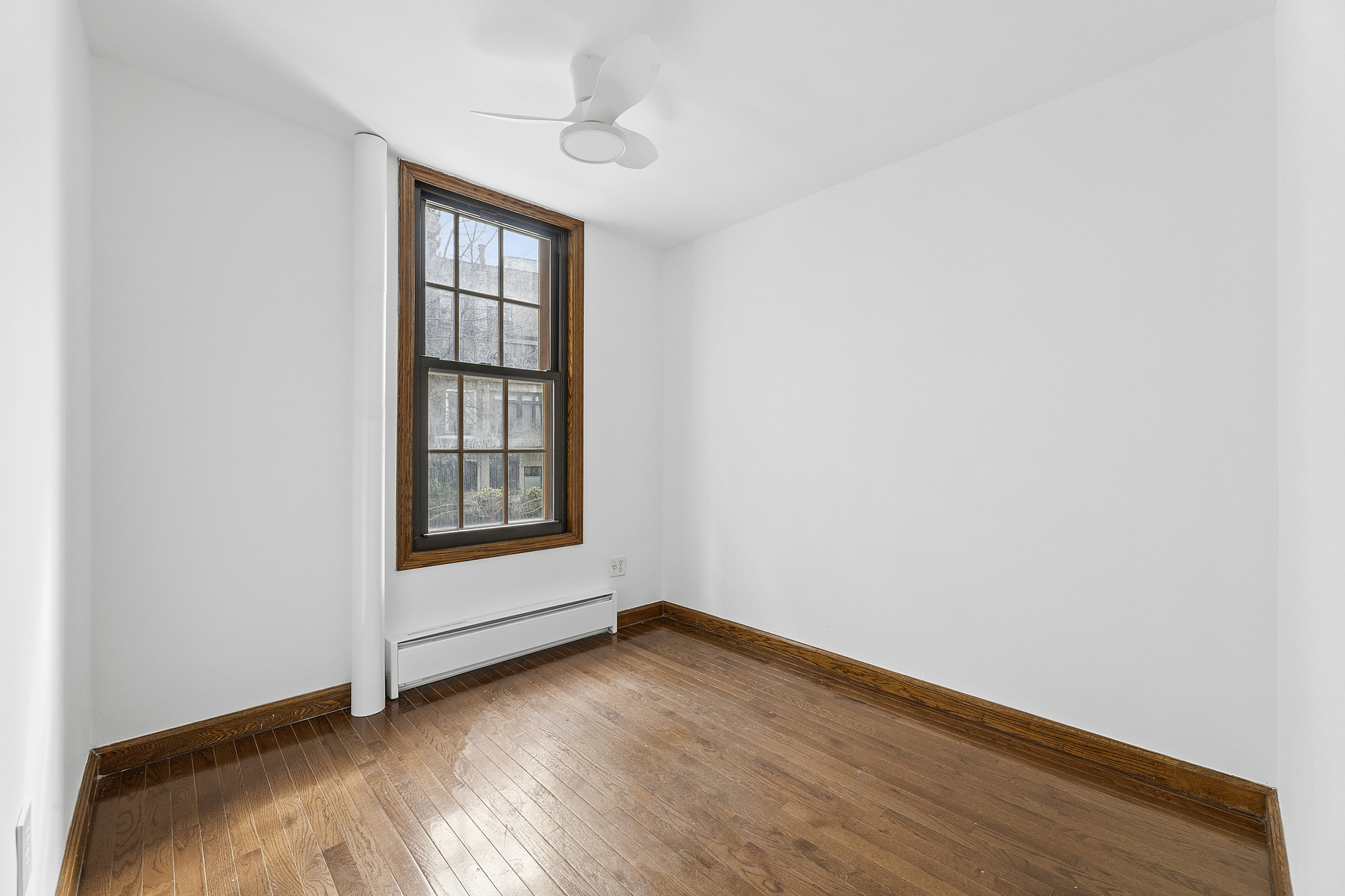 143 Perry Street, Unit 2 Manhattan, NY 10014 - Photo 5 of 7