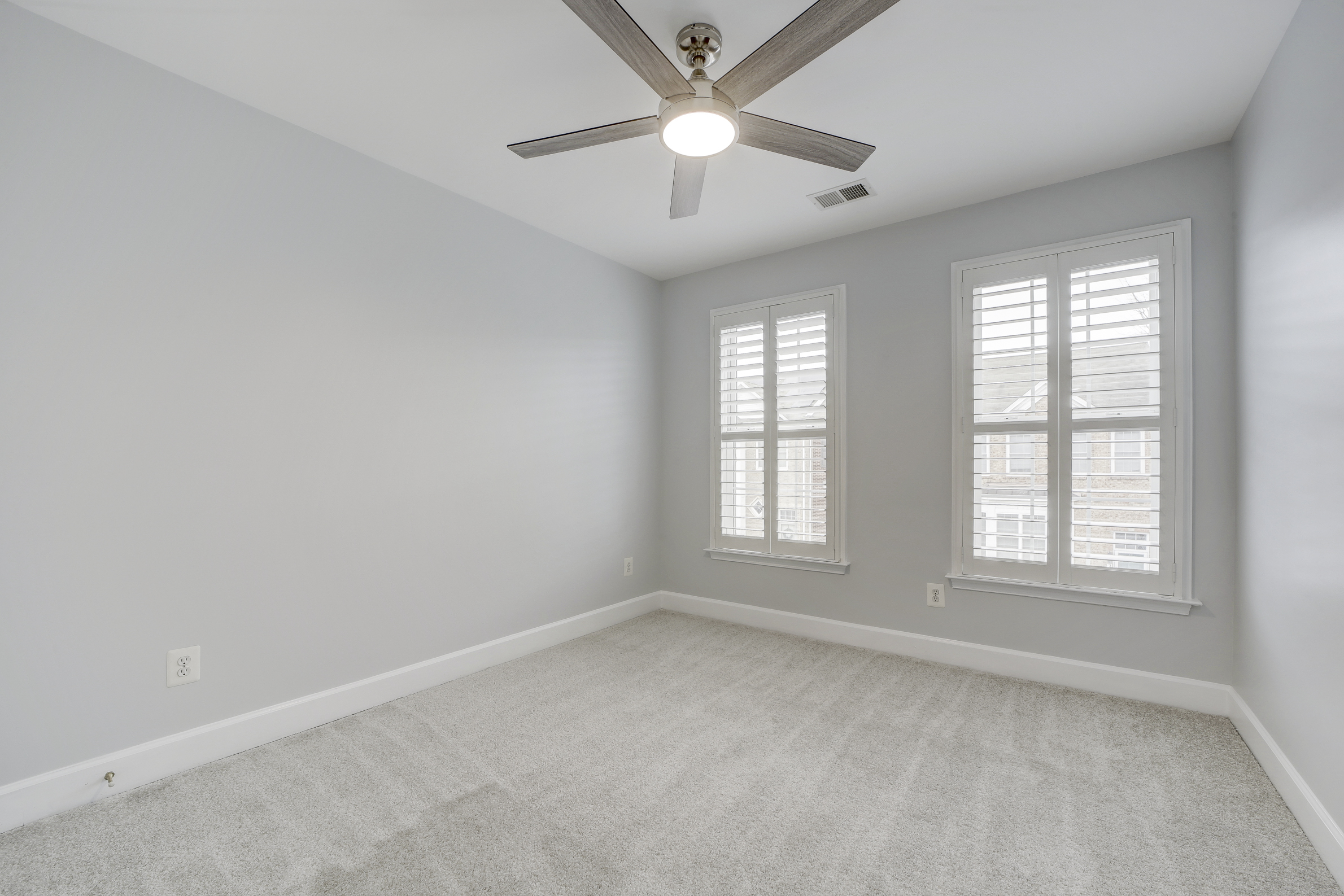 3222 Theodore R Hagans Drive Northeast Washington, DC 20018 - Photo 26 of 37