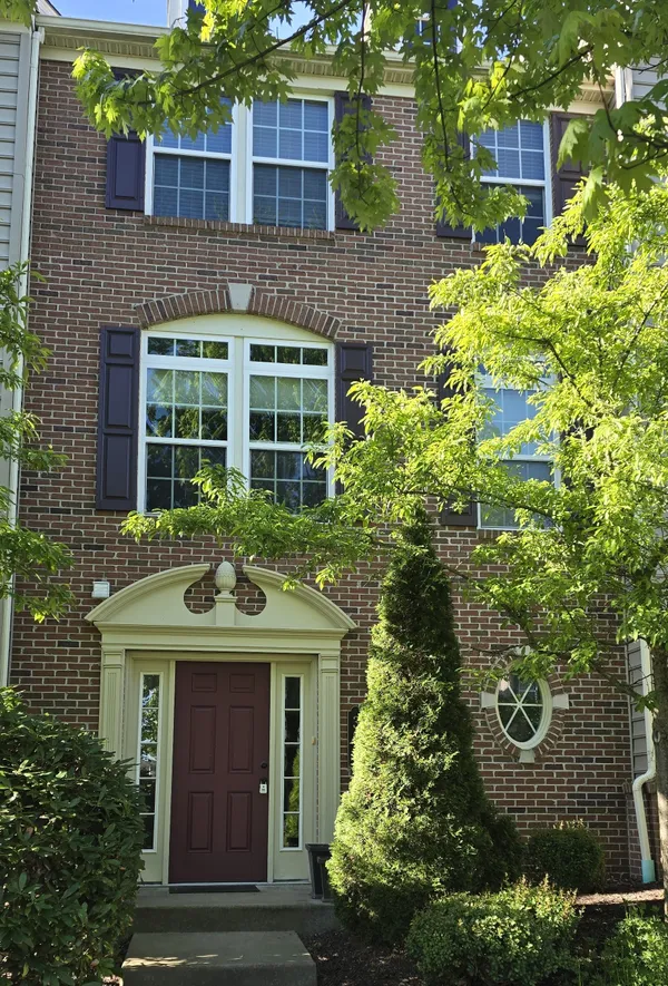 $330,000 | 359 Wealdstone Road, Cranberry Township, PA 16066