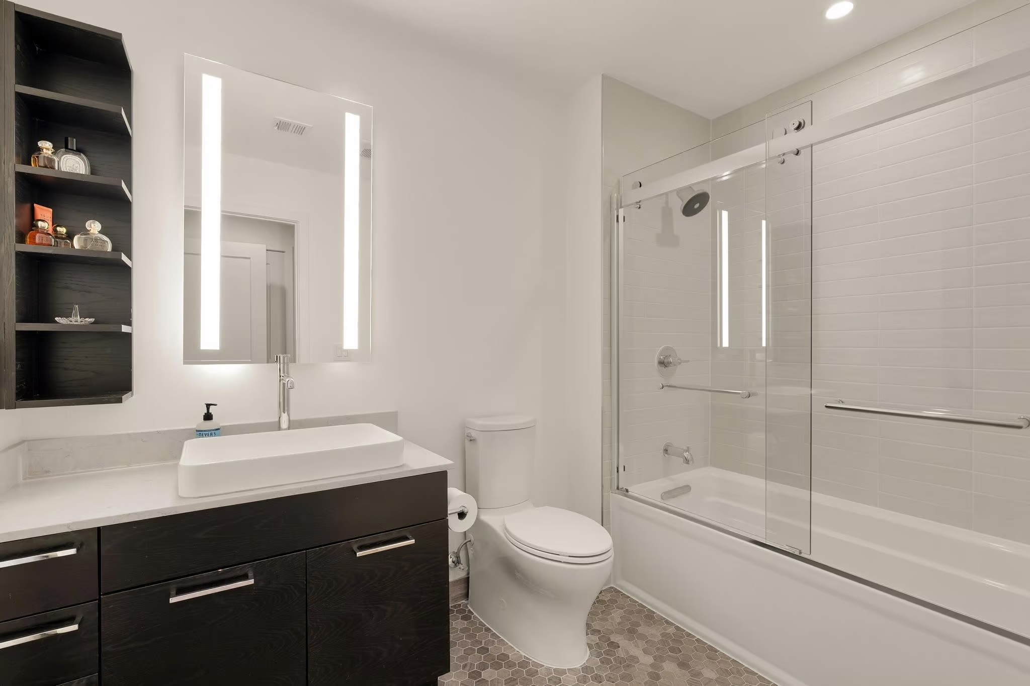 70 N Street Southeast, Unit N601 Washington, DC 20003 - Photo 23 of 42