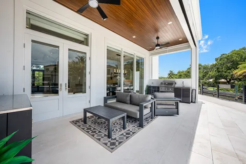 $8,895,000 | 12898 Shore Drive, Palm Beach Gardens, FL 33410