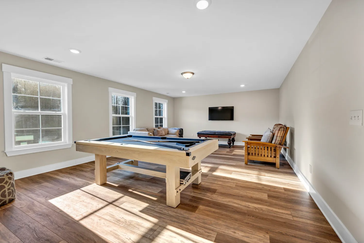 $685,000 | 576 Outer Banks Drive, Lexington, SC 29072