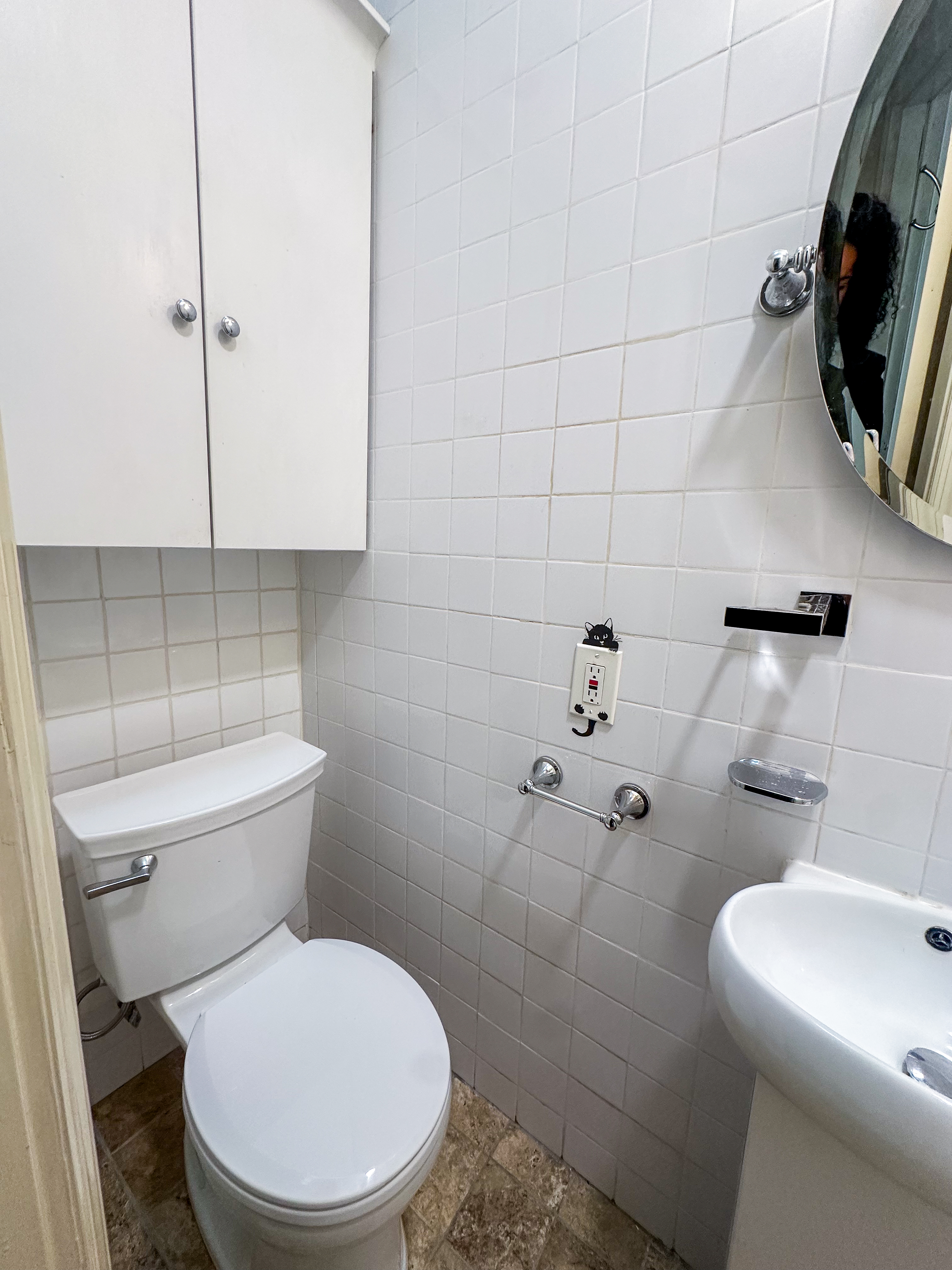 289 A Cooper Street, Unit 2 Brooklyn, NY 11237 - Photo 17 of 19 a white toilet sitting next to a bathroom sink