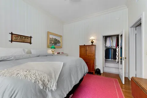 $1,250,000 | 1 West 67th Street, Unit 2M | Upper West Side