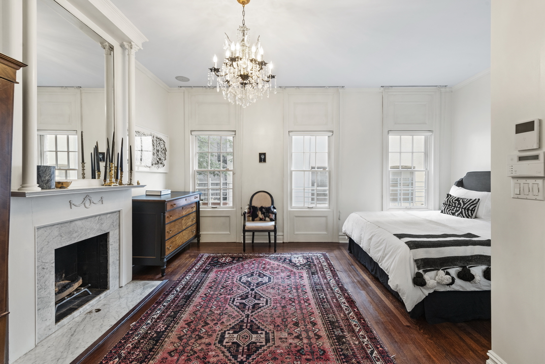 392 Bleecker Street Manhattan, NY 10014 - Photo 8 of 16