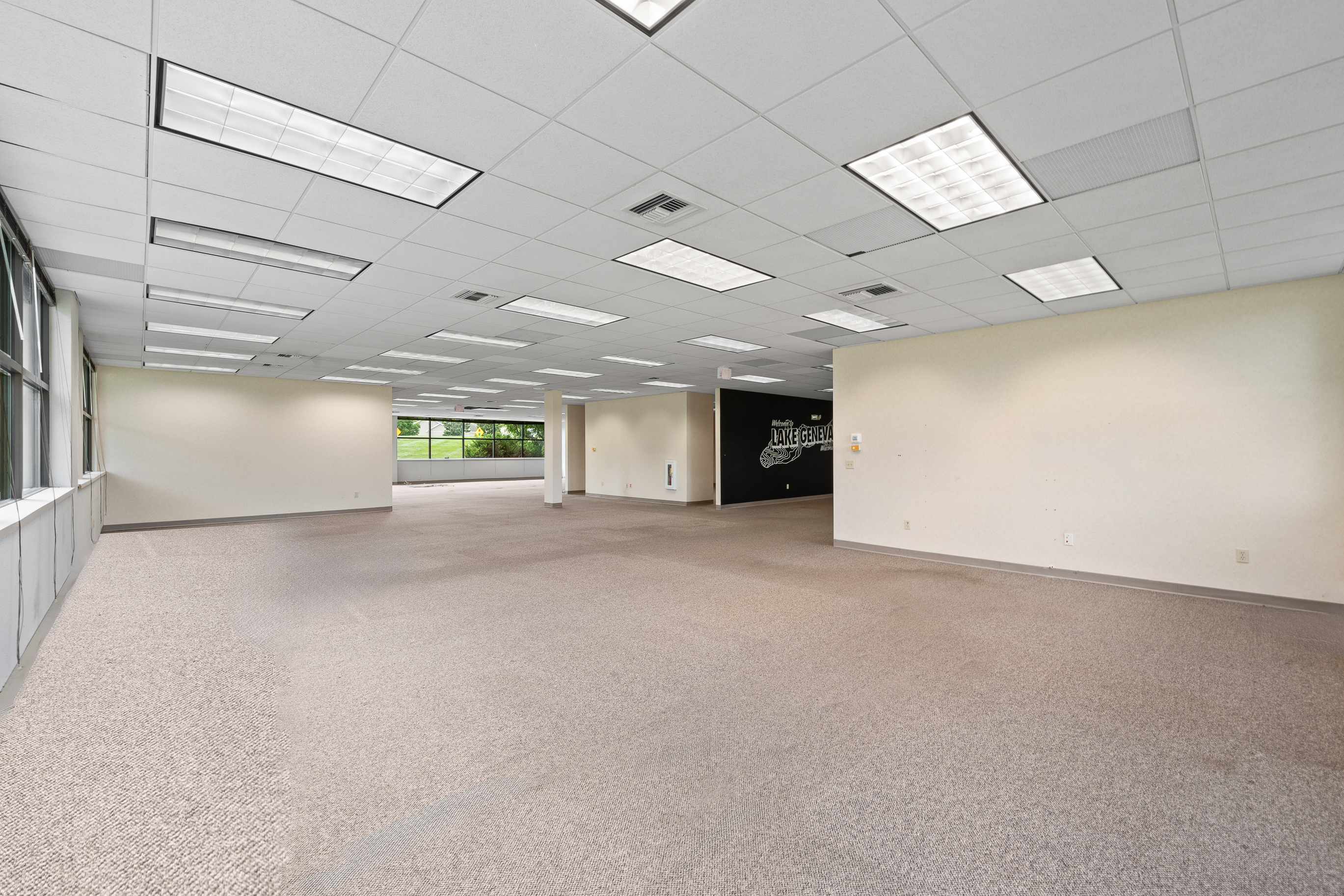 751 Geneva Parkway North, Unit SUITES 1 Lake Geneva, WI 53147 - Photo 25 of 40 Gallery Image 25