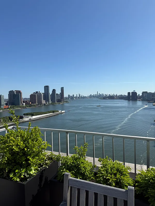 45 Sutton Place South, Unit 8L Manhattan, NY 10022 - Photo 16 of 22 a view a balcony with outdoor space