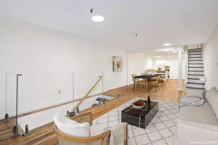 10 Benson Place, Unit 1A Manhattan, NY 10013 - Photo 2 of 11