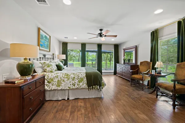 $1,150,000 | 16366 South Fulwar Skipwith Road, Baton Rouge, LA 70810