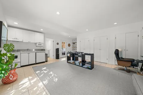 $2,875,000 | 112 North Highland Avenue, Los Angeles, CA 90036