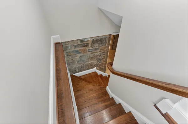 $2,295,000 | 600 Upland Place, Alexandria, VA 22301