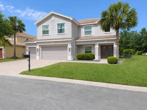 $585,000 | 13388 Little Gem Circle, Fort Myers, FL 33913