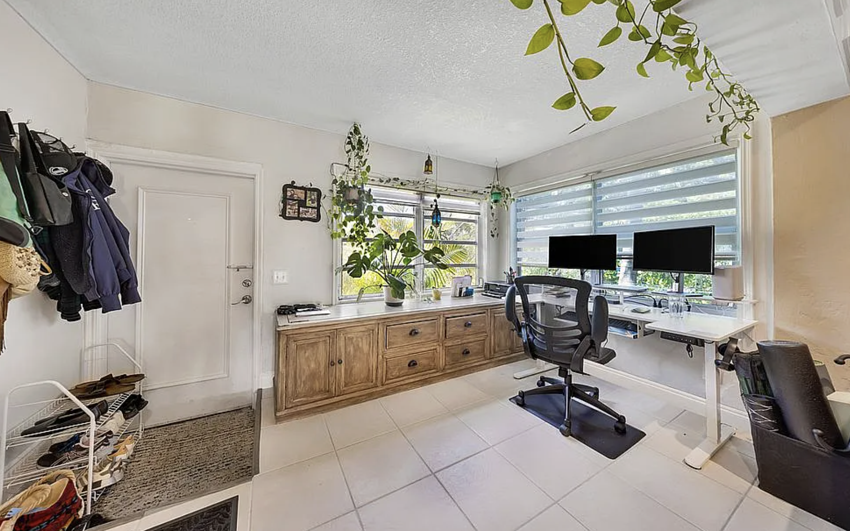 2326 Harding Street Hollywood, FL 33020 - Photo 9 of 10