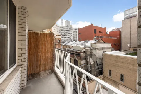 $949,000 | 1160 3rd Avenue, Unit 6BC | Lenox Hill