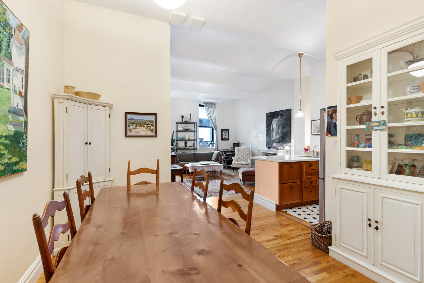 312 East 23rd Street, Unit 6B Manhattan, NY 10010 - Photo 3 of 14